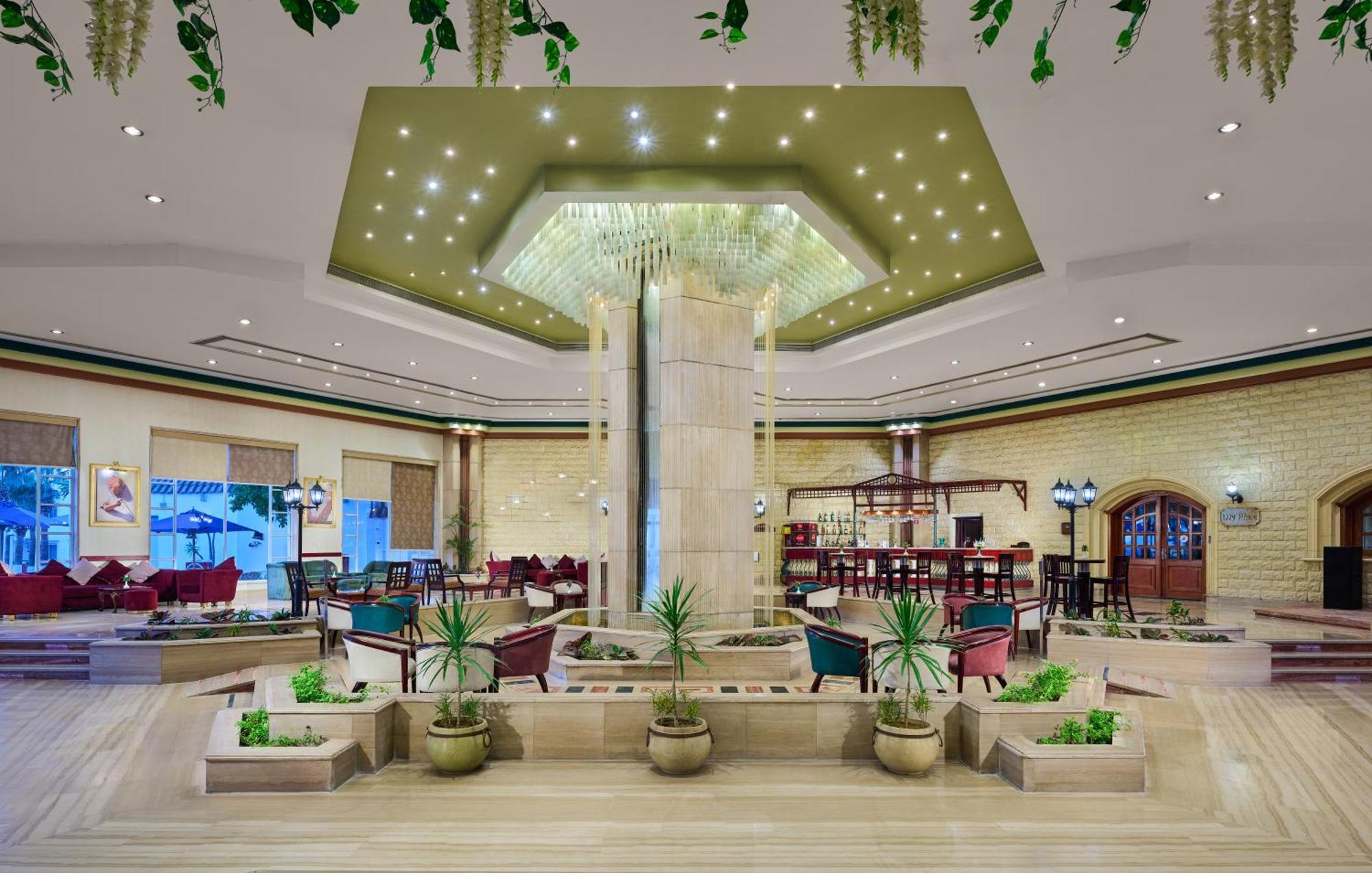 منتجع دريمز بيتش شرم الشيخ المظهر الخارجي الصورة The lobby of the hotel